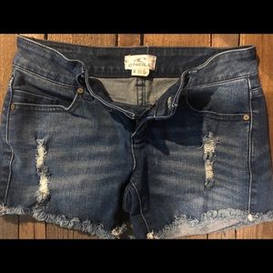 Size 0- O’Neil shorts